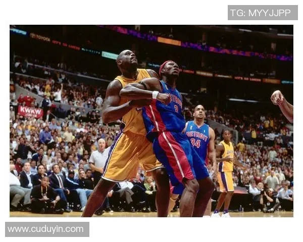 04年湖人对决活塞的经典对抗赛回顾与分析