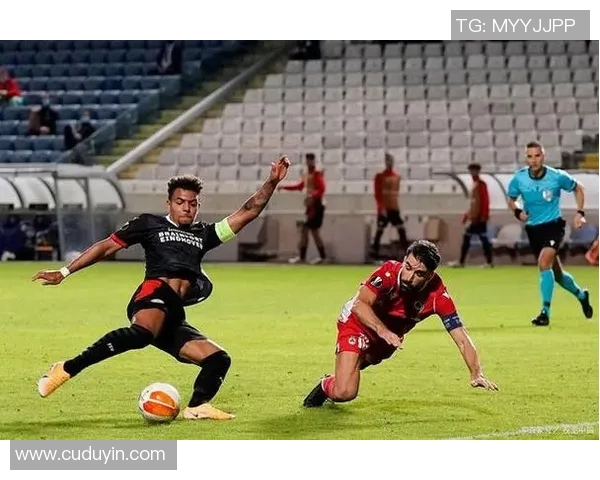 埃因霍温与艾克马亚的巅峰对决谁能笑到最后分析与预测