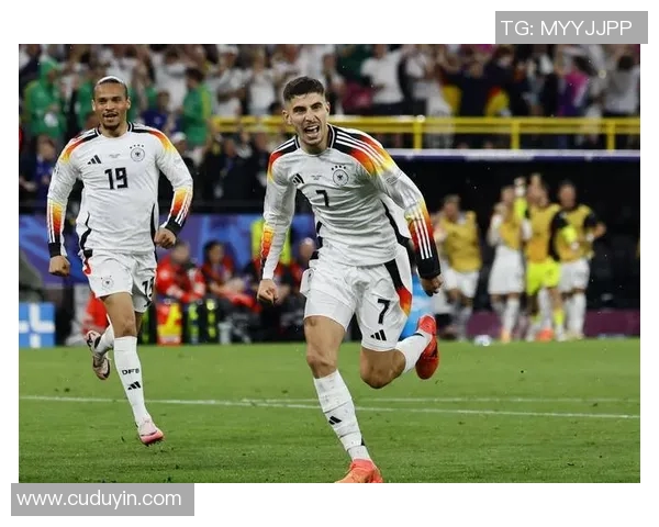 英格兰与瑞士友谊赛精彩对决展现足球魅力与团队精神 英格兰与瑞士友谊赛精彩对决展现足球魅力与团队精神