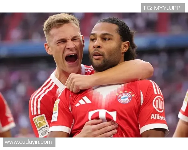 德甲精彩对决拜仁慕尼黑迎战汉堡全场录像回顾与精彩瞬间解析 德甲精彩对决拜仁慕尼黑迎战汉堡全场录像回顾与精彩瞬间解析