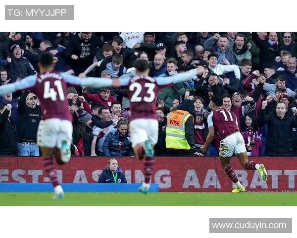 澳超激战惠灵顿凤凰迎战墨尔本胜利争夺关键三分 澳超激战惠灵顿凤凰迎战墨尔本胜利争夺关键三分