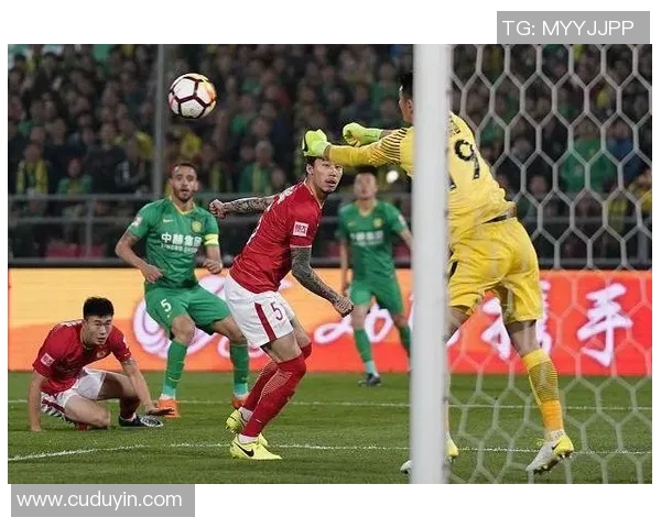 恒大迎战舍佩斯全力争胜展现球队实力与决心